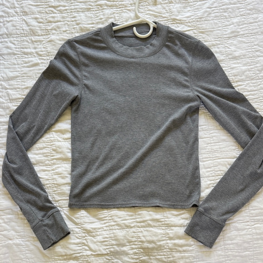 Gray Long Sleeve Women's Top